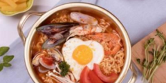 加盟網(wǎng)紅“泡面小食堂”卻沒有商標(biāo)？